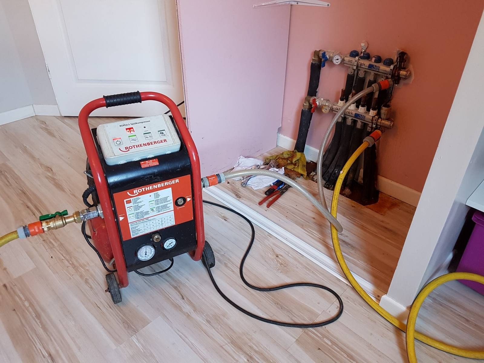 Tatlısu Vaillant Hermetik Şofben Kombi Bakımı